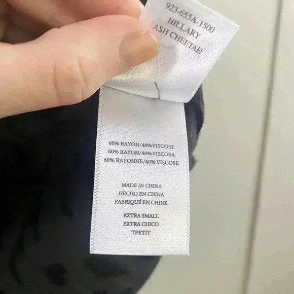 Rails Hillary ash cheetah wrap blouse XS - Picture 3 of 5